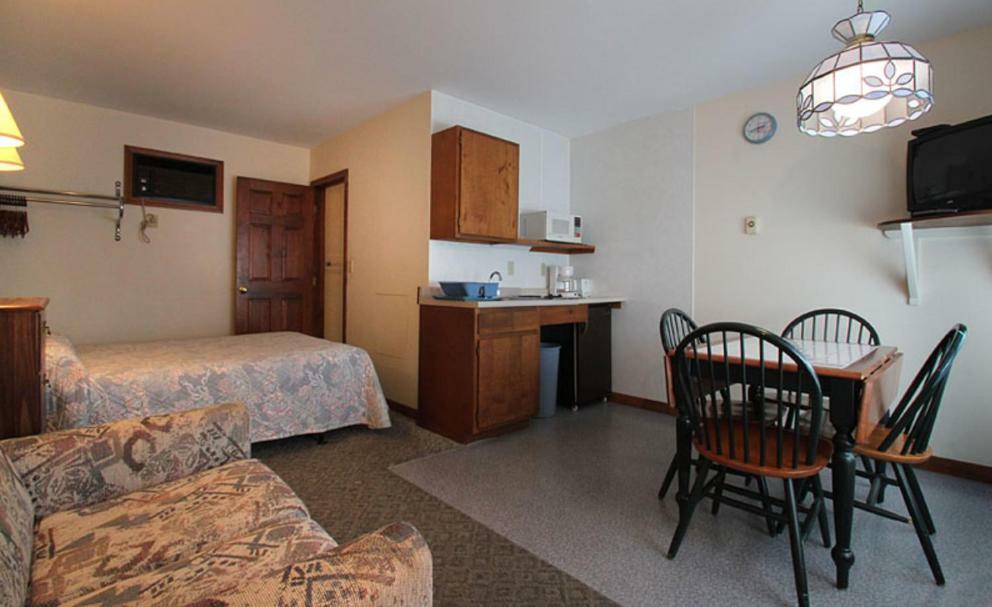 Dolphyn Motel Hampton Dış mekan fotoğraf